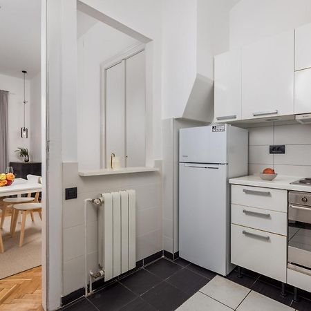 Apartments & Rooms One World Rijeka Luaran gambar
