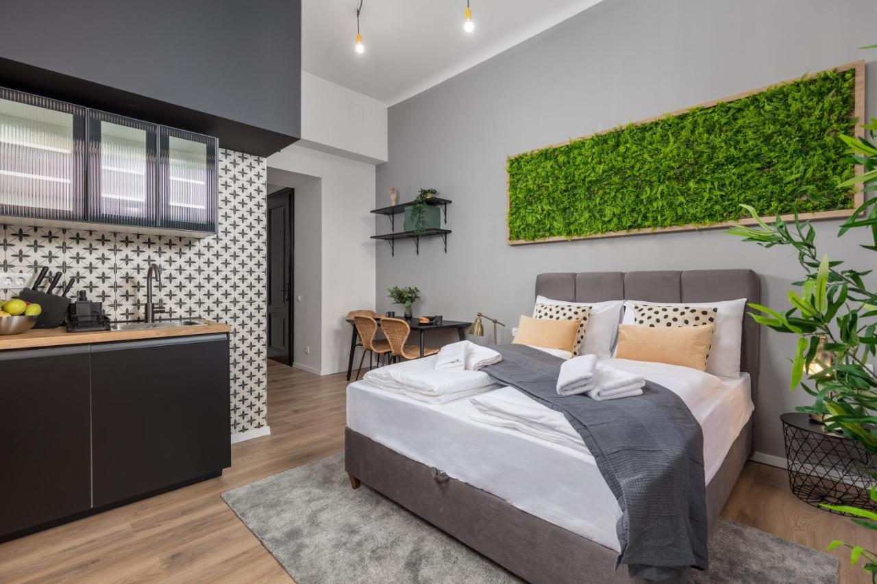Apartments & Rooms One World Rijeka Luaran gambar