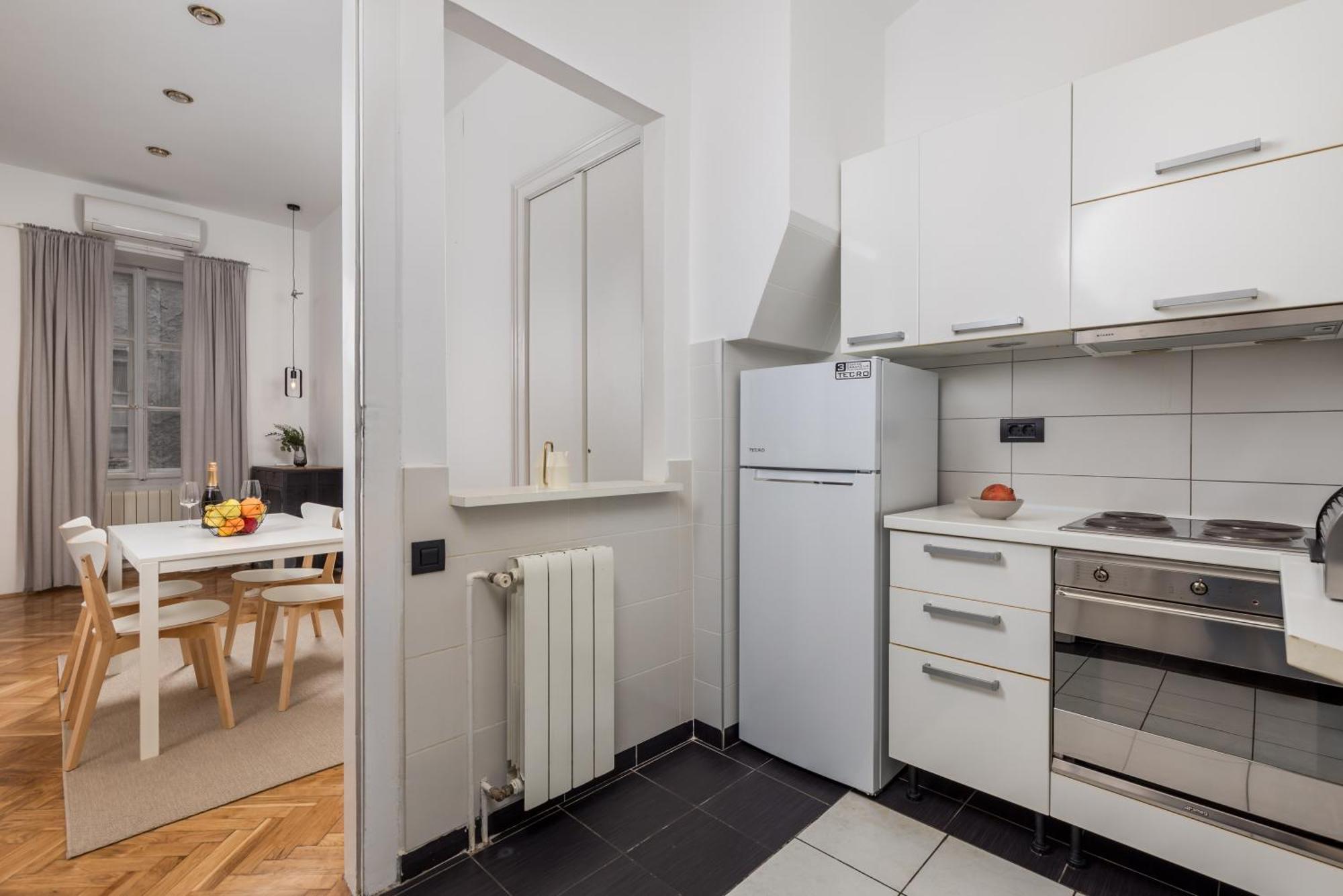 Apartments & Rooms One World Rijeka Luaran gambar