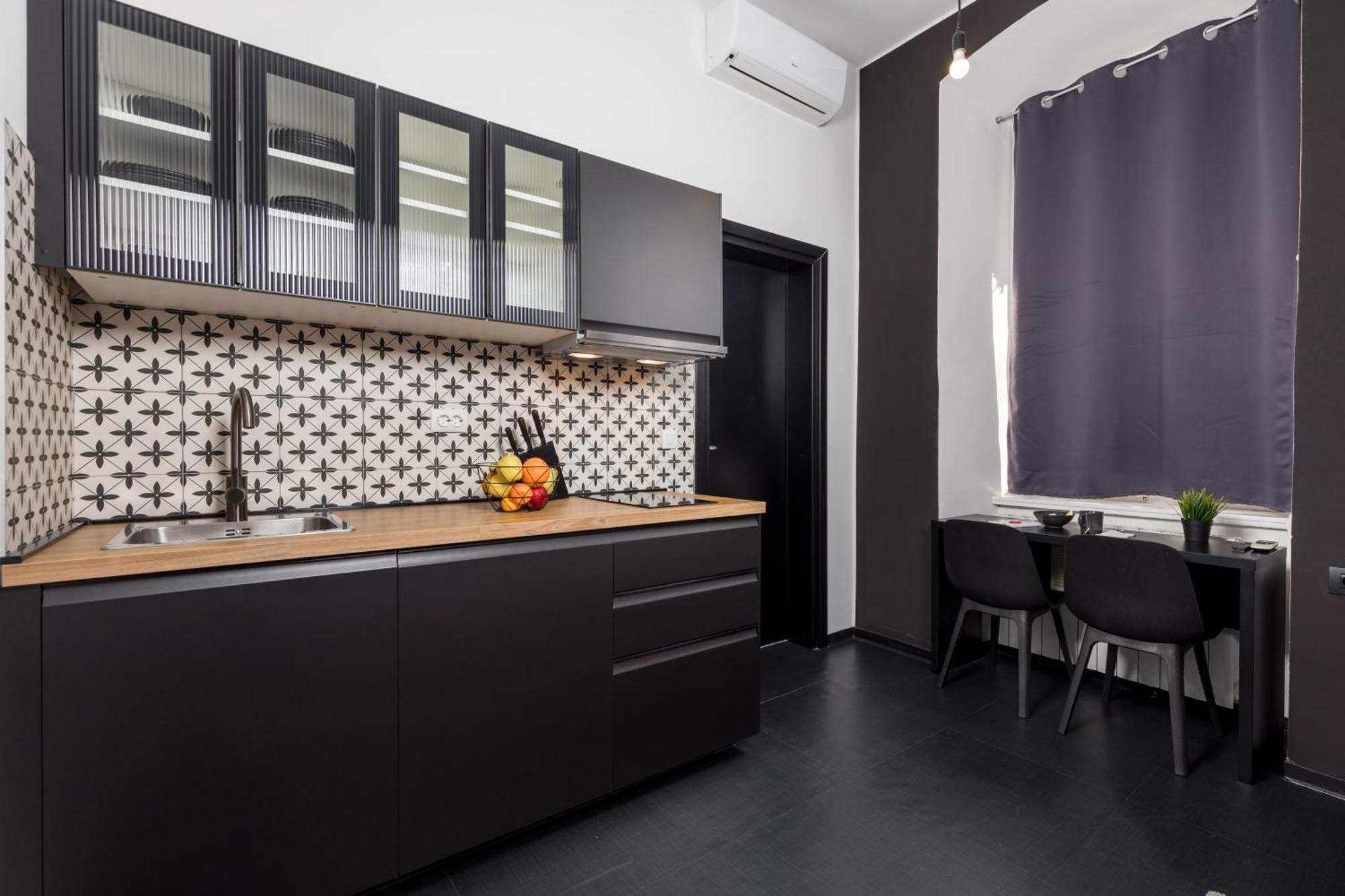 Apartments & Rooms One World Rijeka Luaran gambar